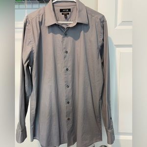 Gray Apt. 9 button up dress shirt. Size 34.